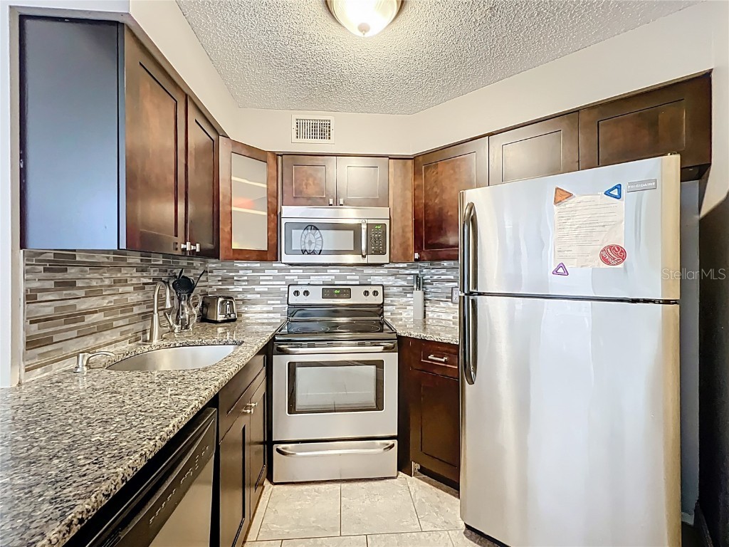 3944 Atrium Drive #4 Orlando FL 32822 O6326669 image50