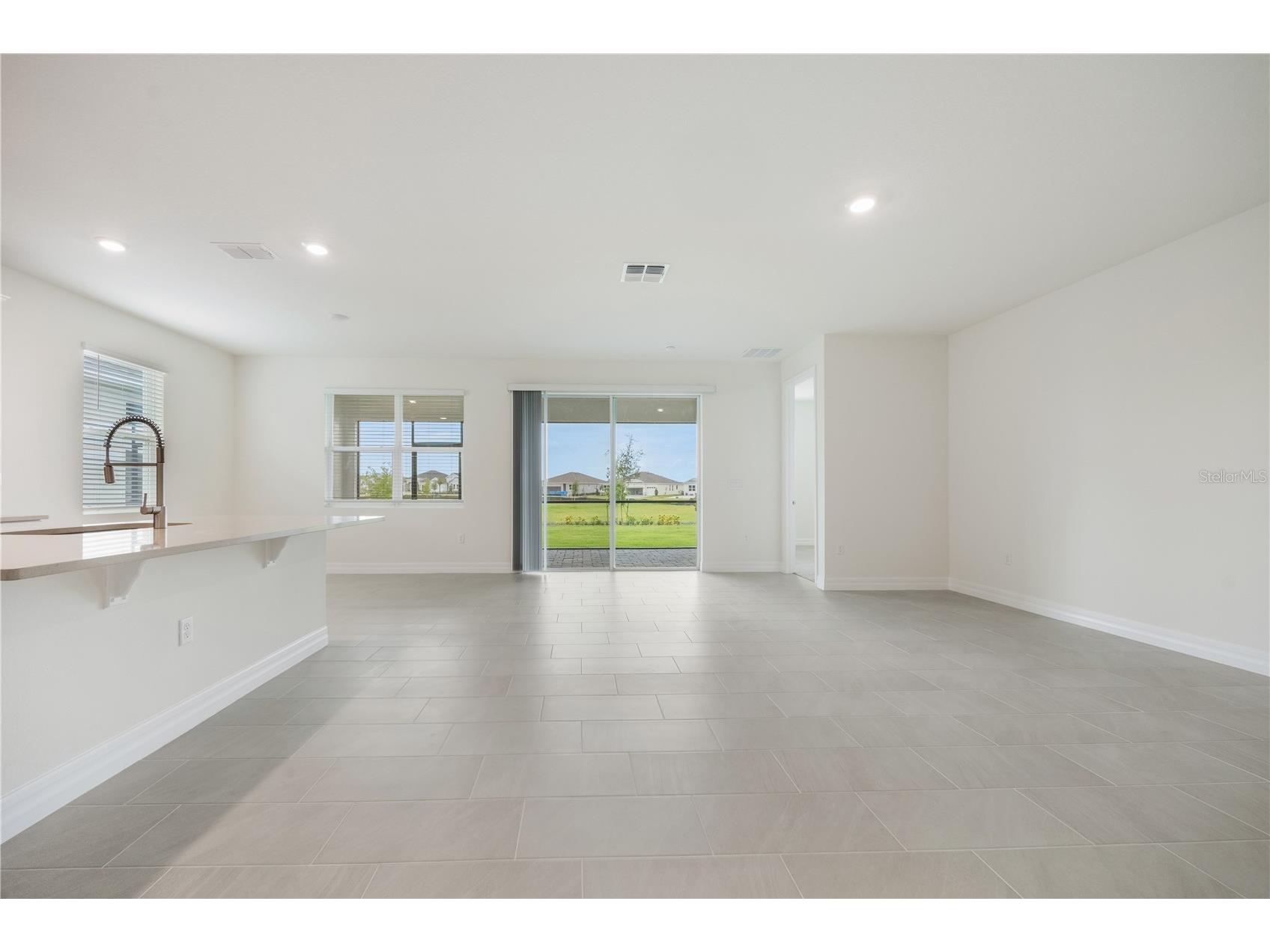 3944 Kennebunk Loop Mount Dora FL 32757 O6372623 image4