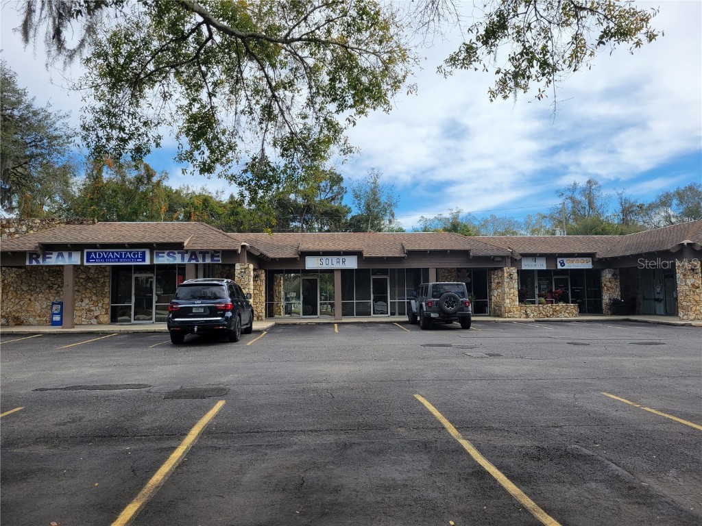 3944 Lake Padgett Drive Land O Lakes FL 34639 U8229748 image1