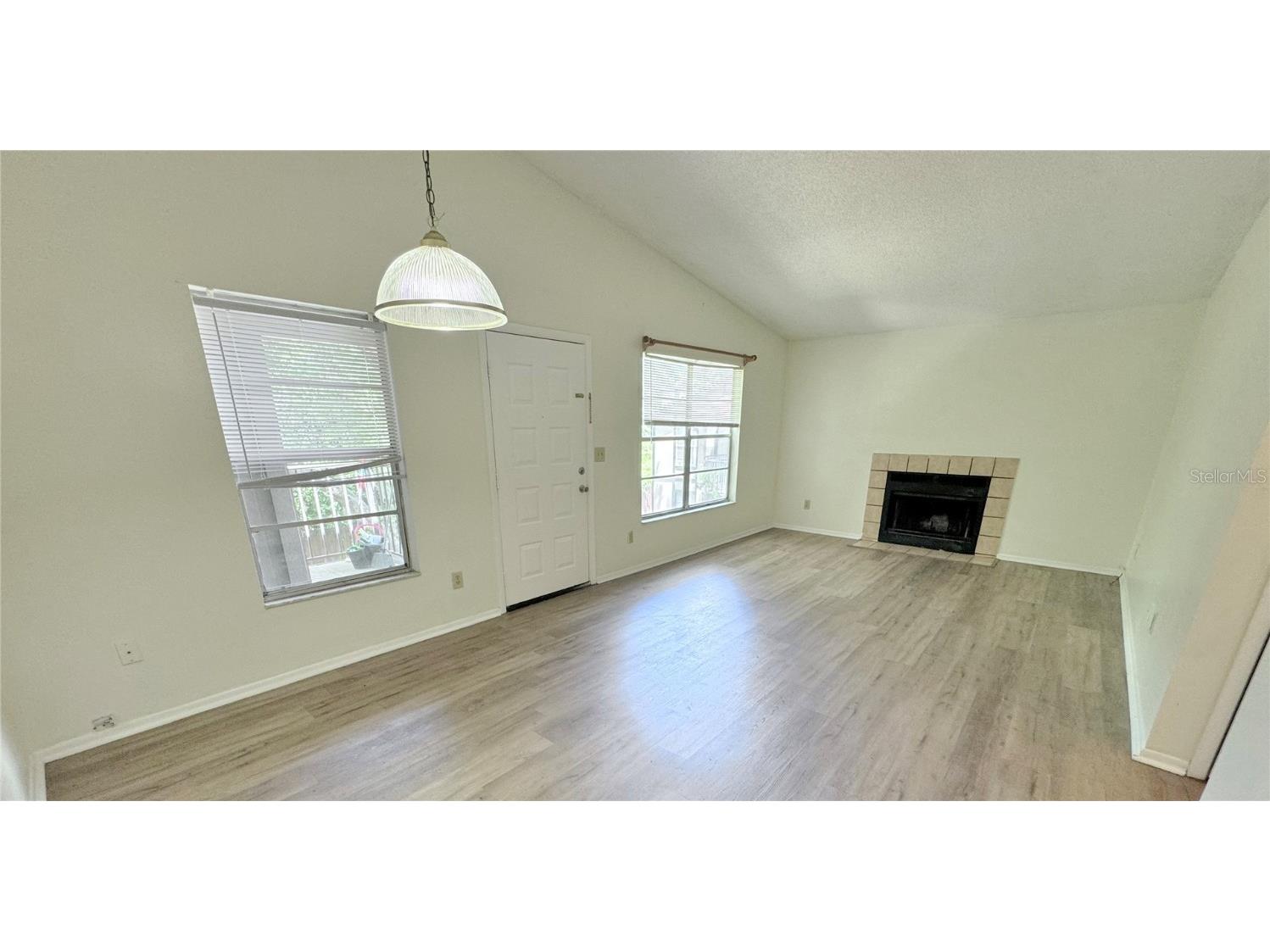 3944 Tumble Wood Trail 202, Tampa, FL, 33613 MLS O6250137 Edina