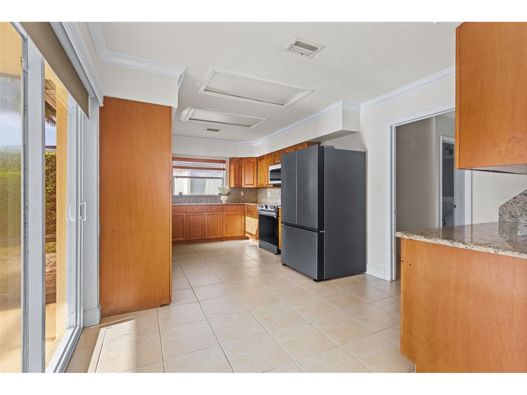 3945 Fontainebleau Drive Tampa FL 33634 TB8515141 image5
