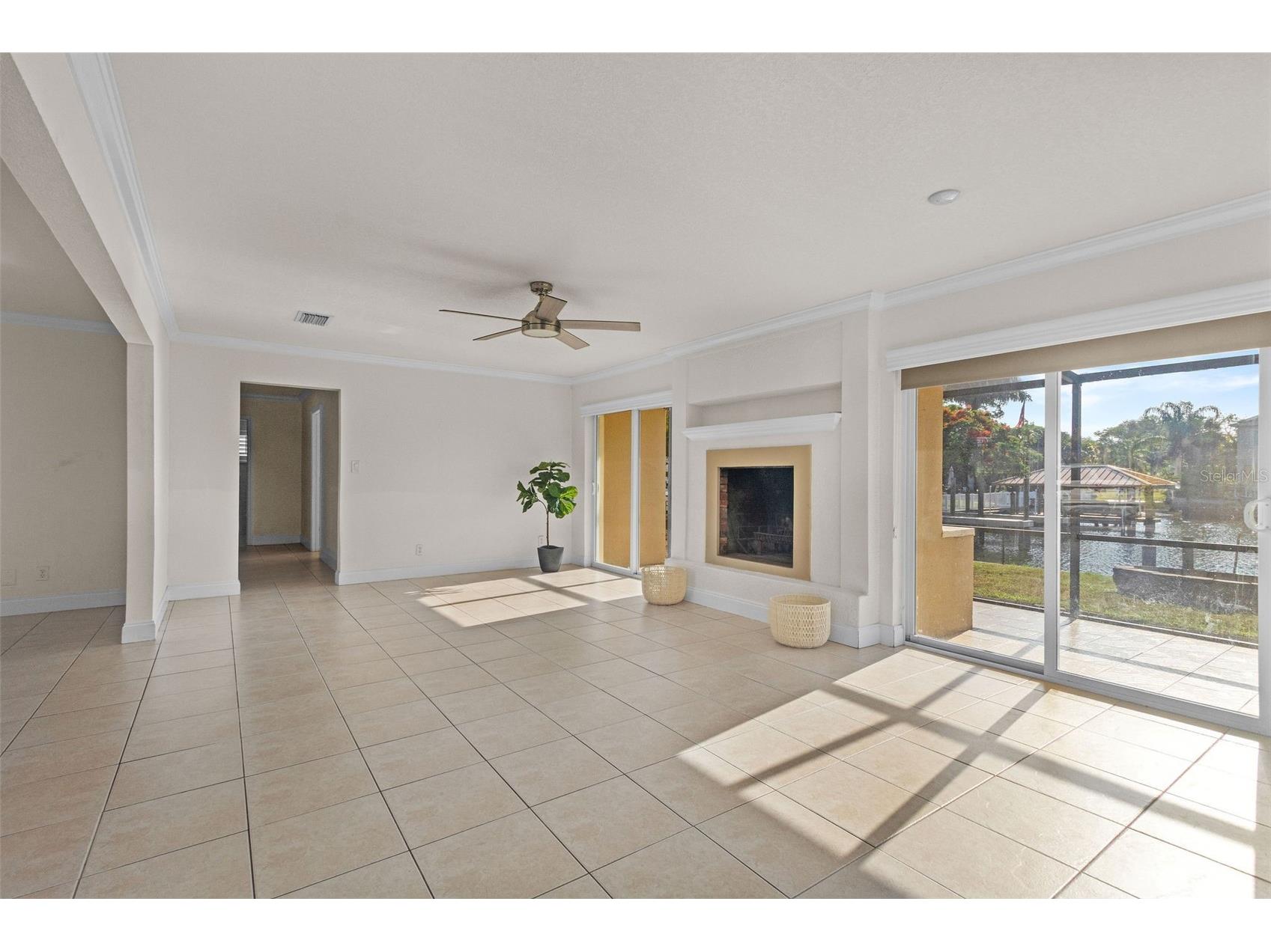 3945 Fontainebleau Drive Tampa FL 33634 TB8515141 image8