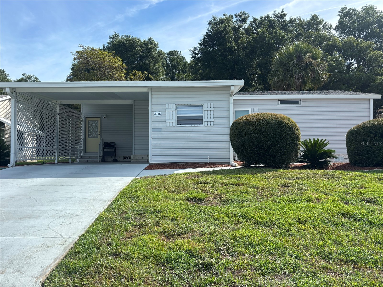 3945 N Citrus Circle #232 Zellwood FL 32798 - LAKE COHEN AND LAKE GRASSMERE O6410952 image1