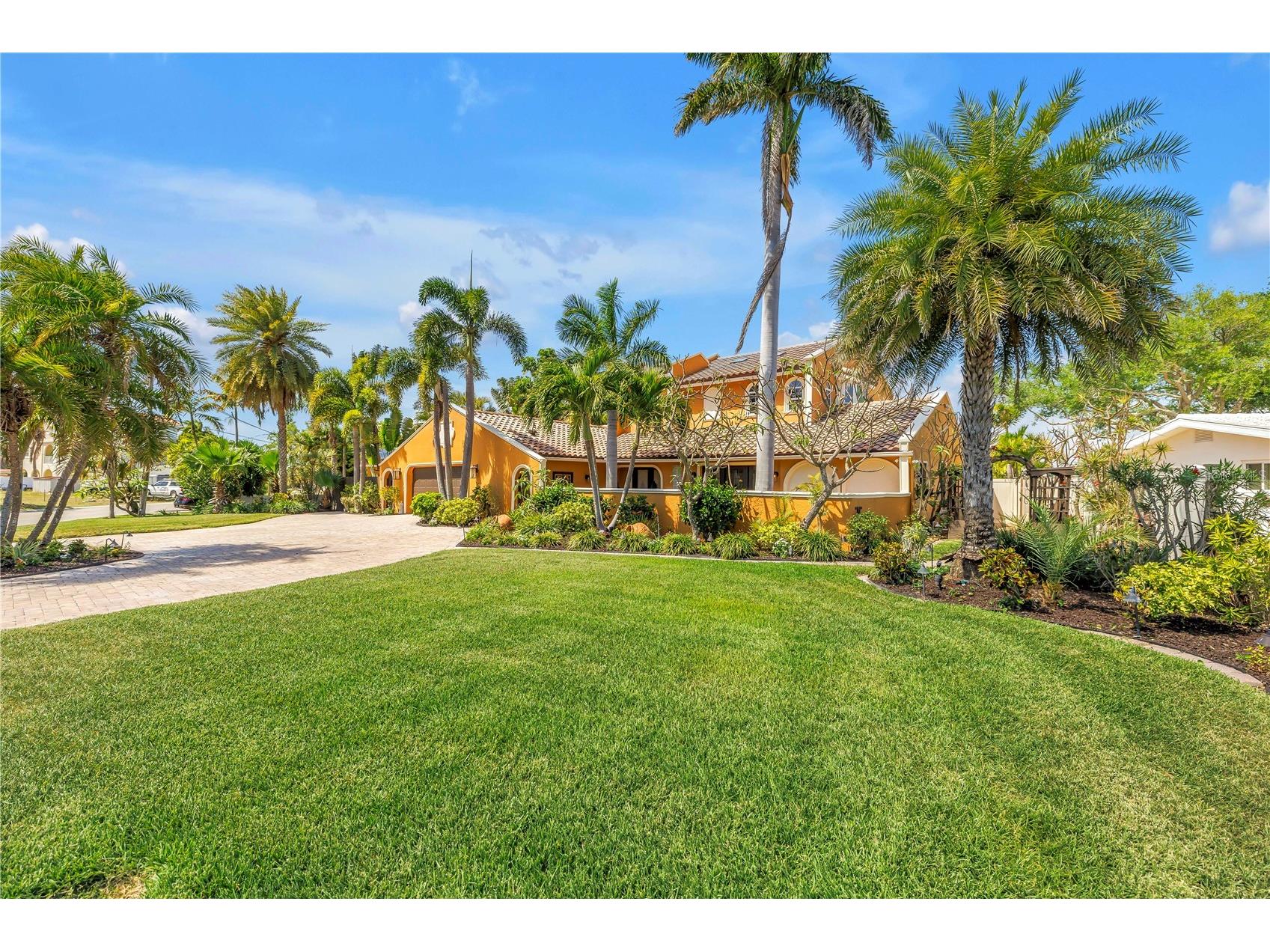 3945 Poinsettia Drive Saint Pete Beach FL 33706 TB8498461 image2