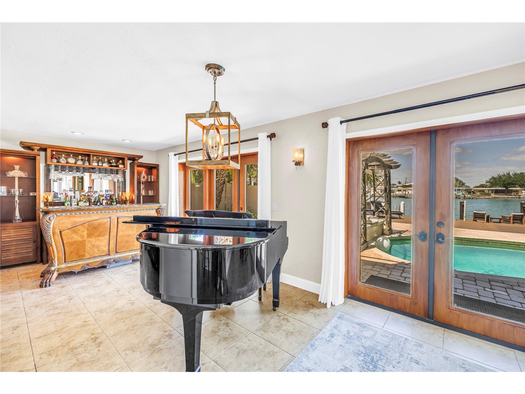 3945 Poinsettia Drive Saint Pete Beach FL 33706 TB8498461 image33