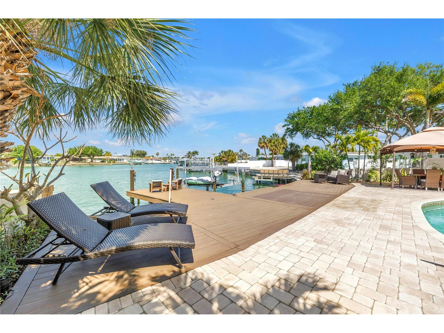 3945 Poinsettia Drive Saint Pete Beach FL 33706 TB8498461 image81