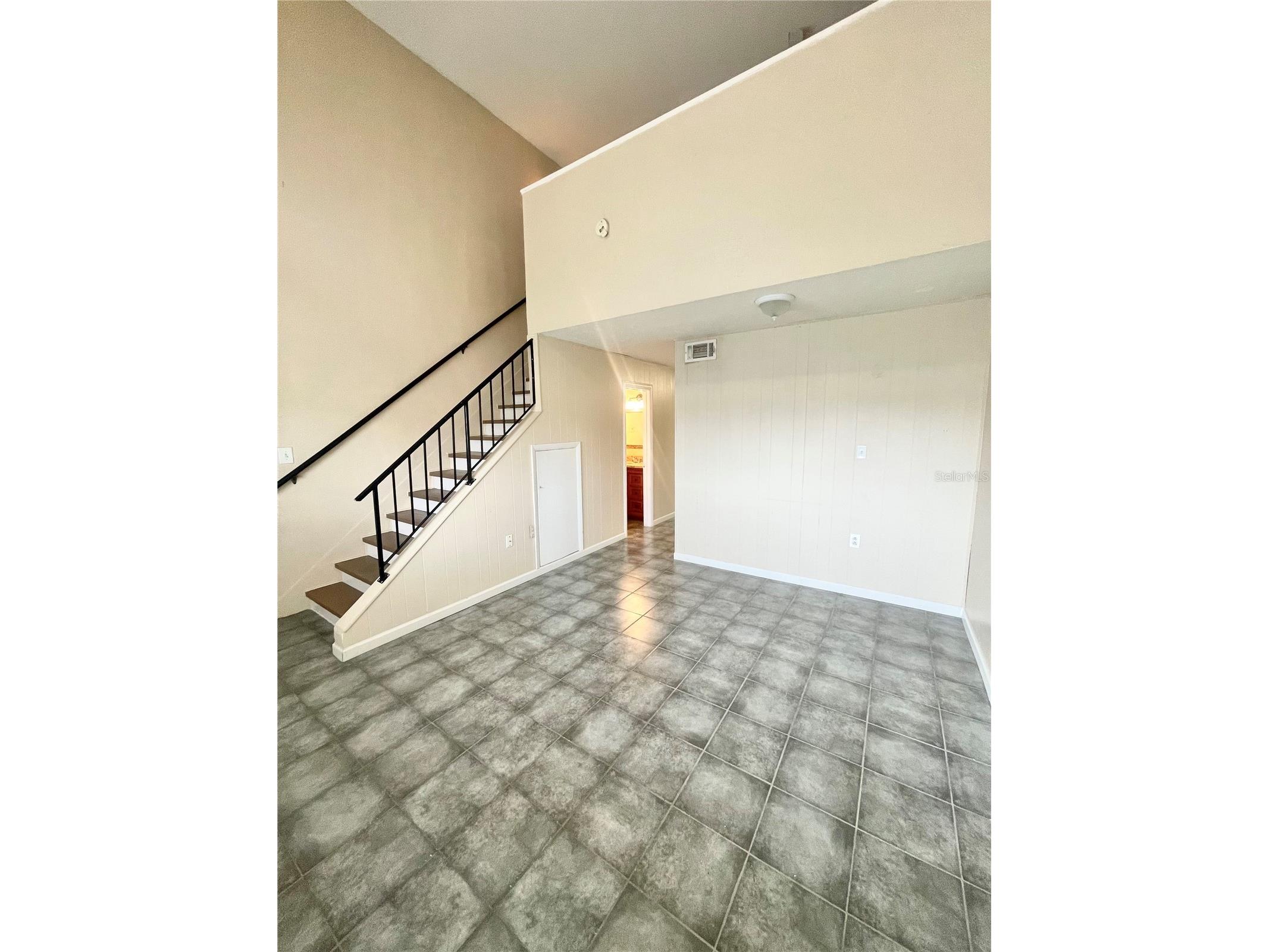 3946 Crayrich Circle #A3 Orlando FL 32839 O6418514 image2
