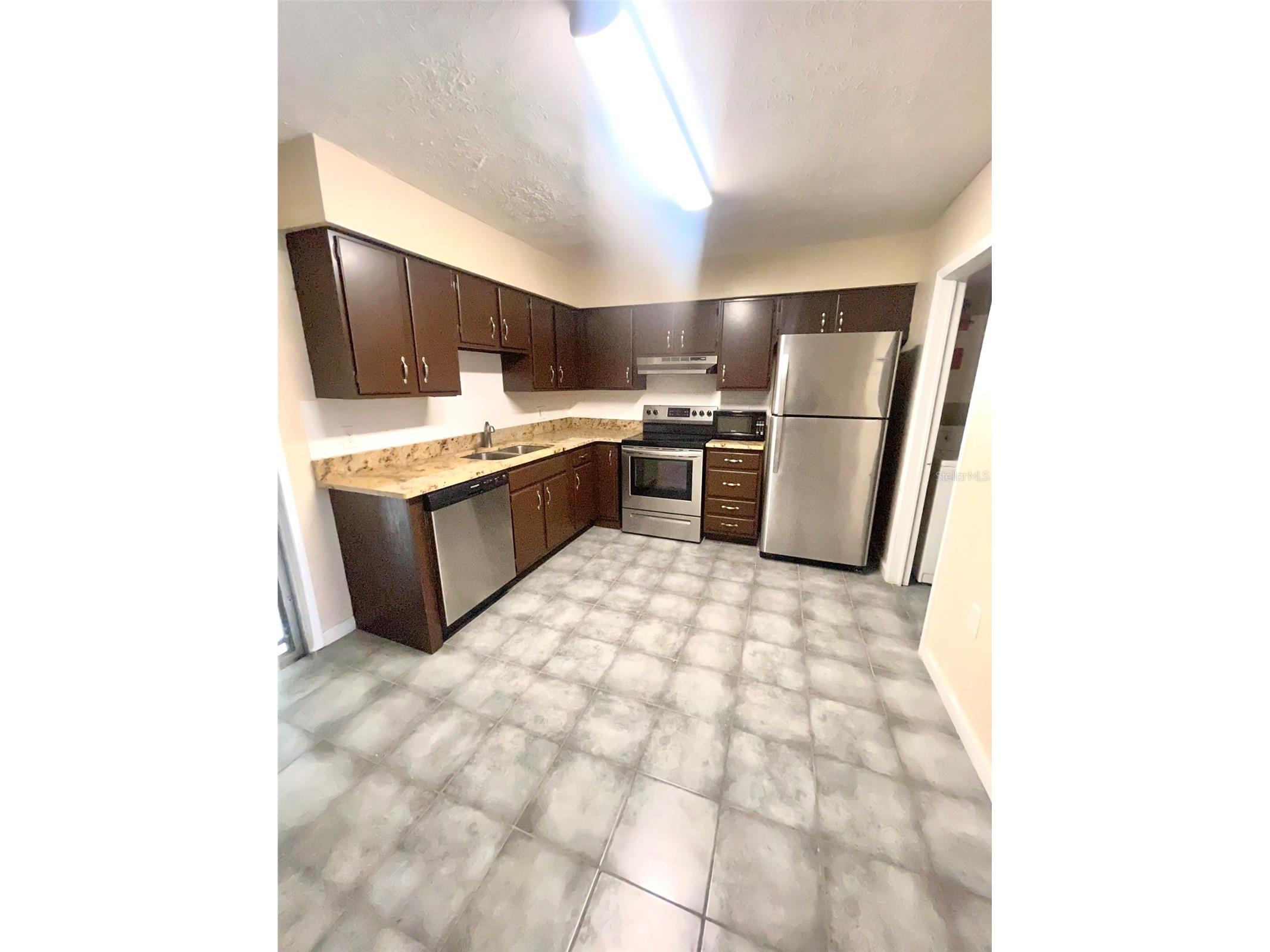 3946 Crayrich Circle #A3 Orlando FL 32839 O6418514 image3