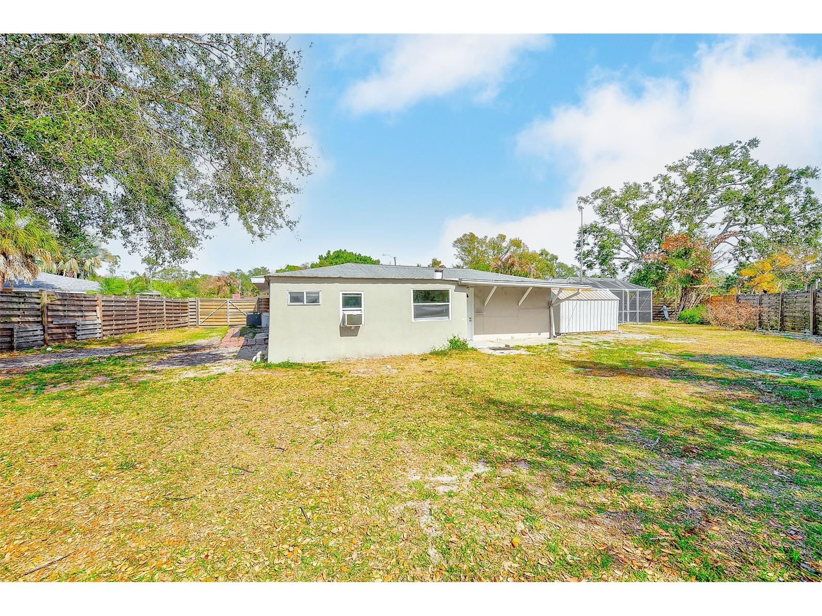 3946 Omega Circle Sarasota FL 34235 TB8475117 image53