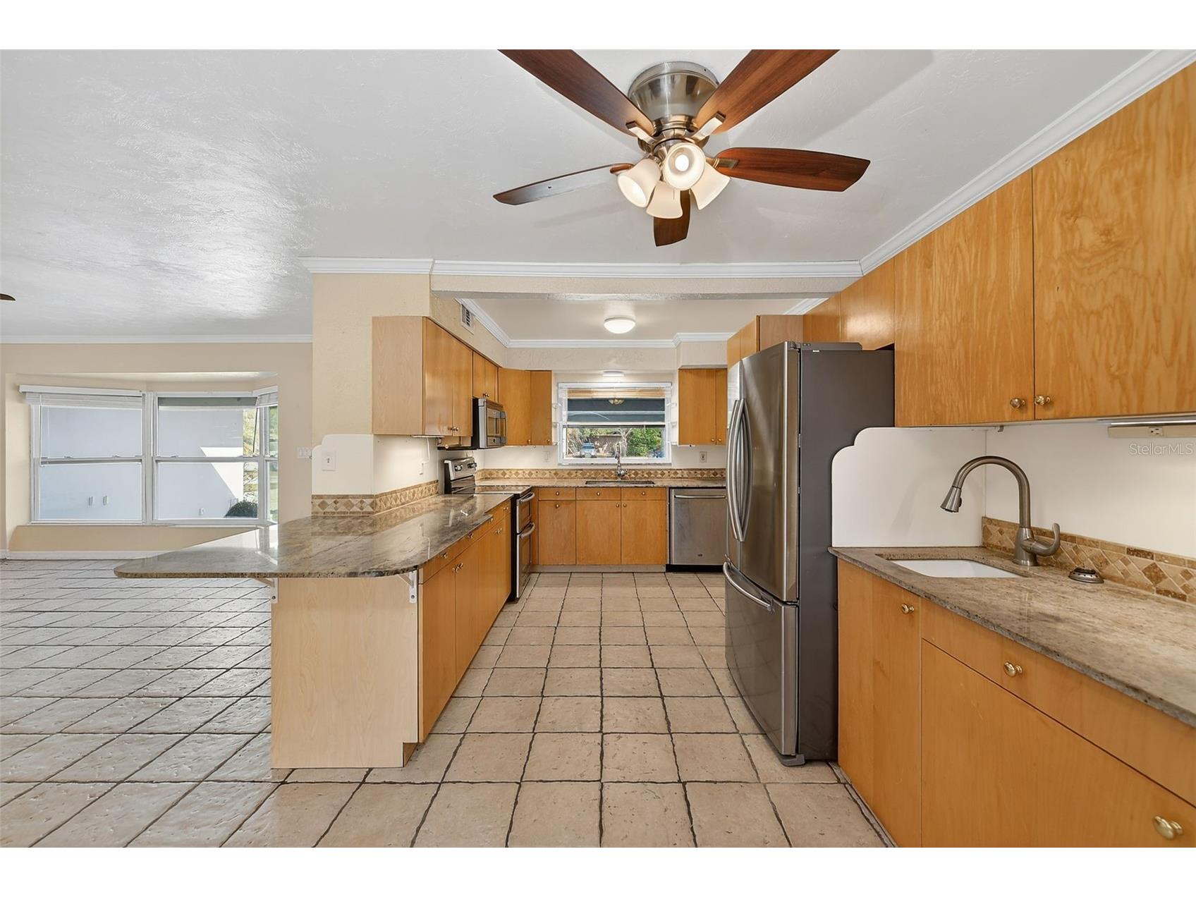 3946 Omega Circle Sarasota FL 34235 TB8475117 image6