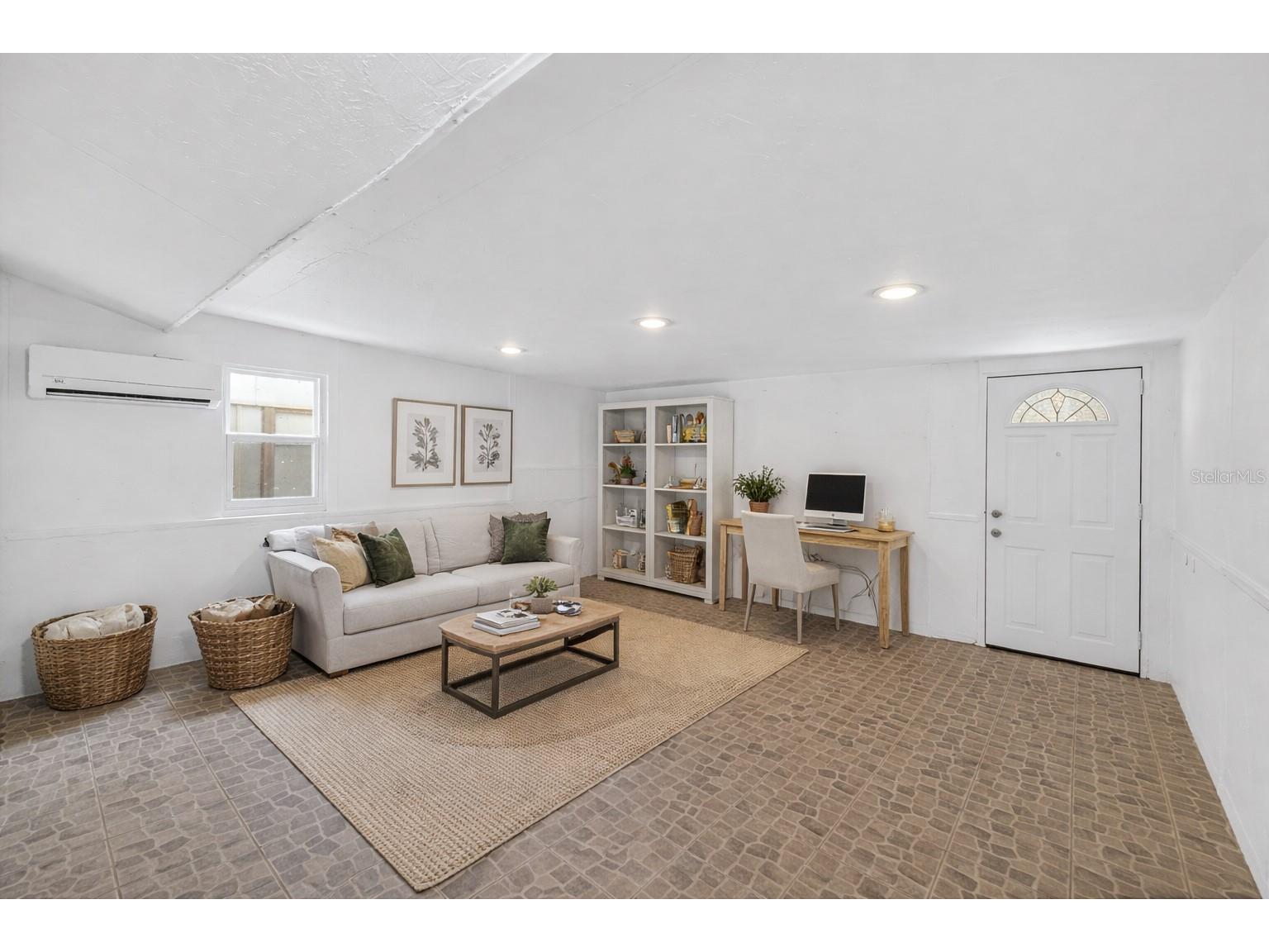 3946 Omega Circle Sarasota FL 34235 TB8475117 image71