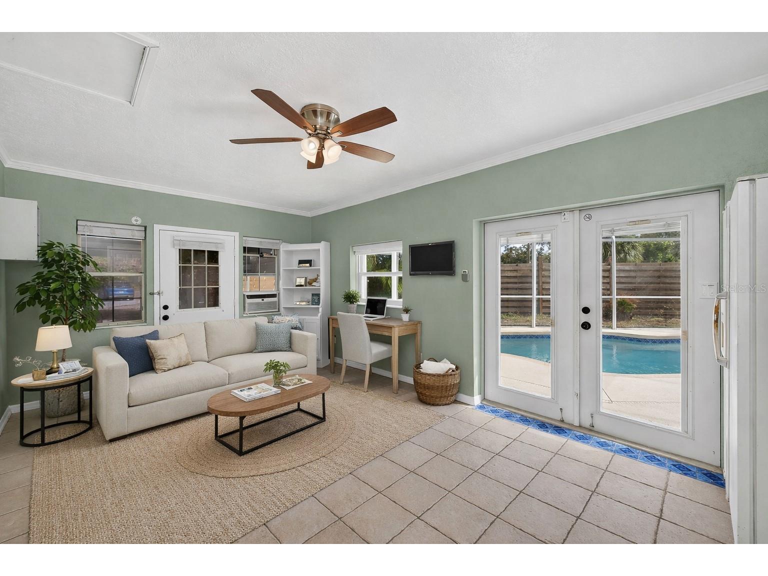 3946 Omega Circle Sarasota FL 34235 TB8475117 image72