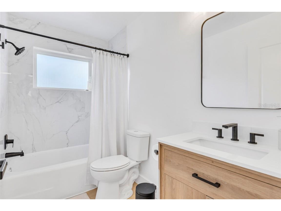 3946 Prudence Drive Sarasota FL 34235 A4658721 image18