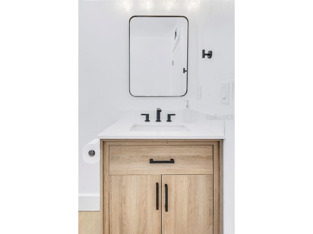 3946 Prudence Drive Sarasota FL 34235 A4658721 image19