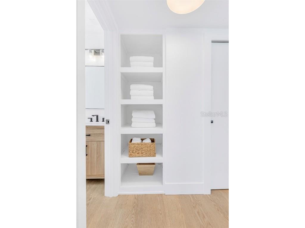 3946 Prudence Drive Sarasota FL 34235 A4658721 image21