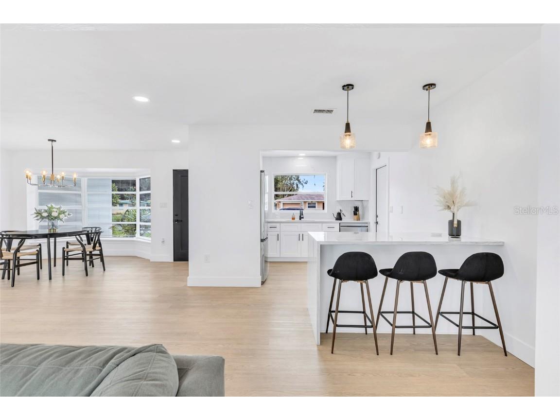 3946 Prudence Drive Sarasota FL 34235 A4658721 image6