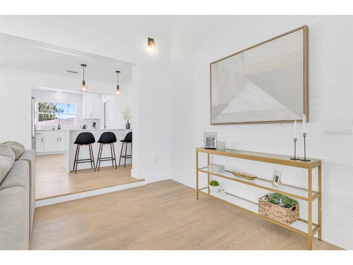 3946 Prudence Drive Sarasota FL 34235 A4658721 image7