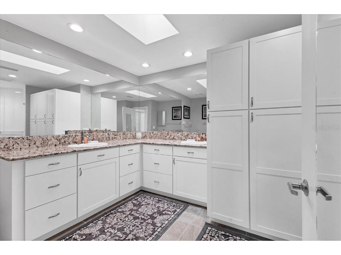 3946 Wilshire Circle E #168 Sarasota FL 34238 A4664035 image14