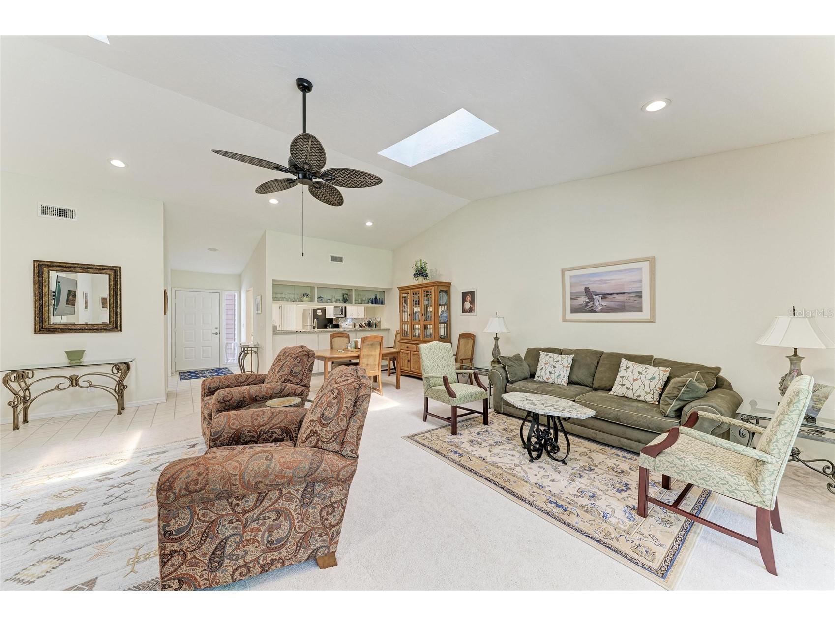 3946 Wilshire Circle E #168 Sarasota FL 34238 A4697072 image11