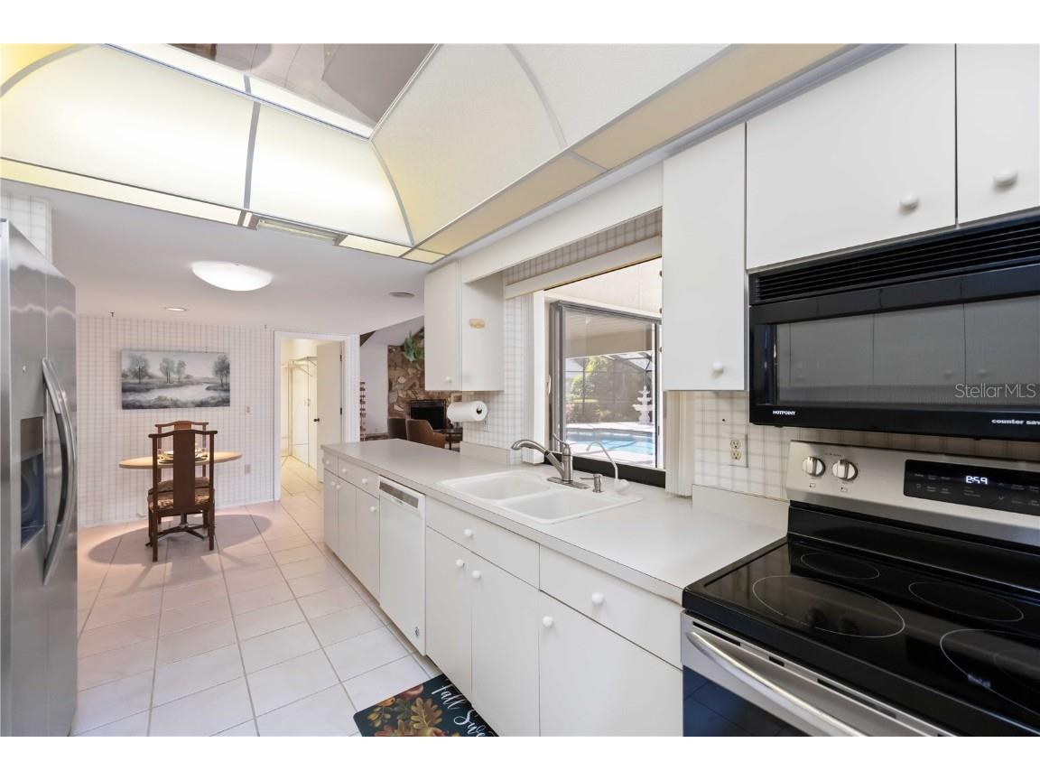 3947 Country View Drive Sarasota FL 34233 A4672976 image10