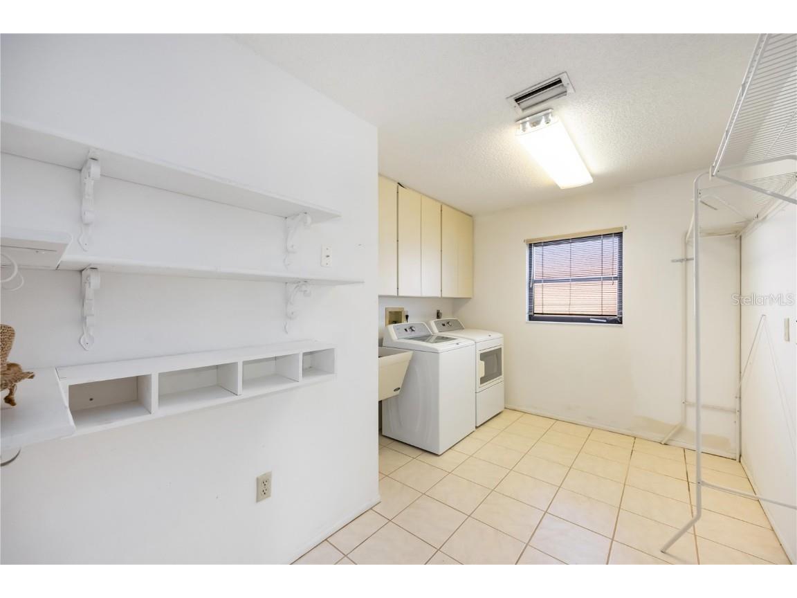 3947 Country View Drive Sarasota FL 34233 A4672976 image30