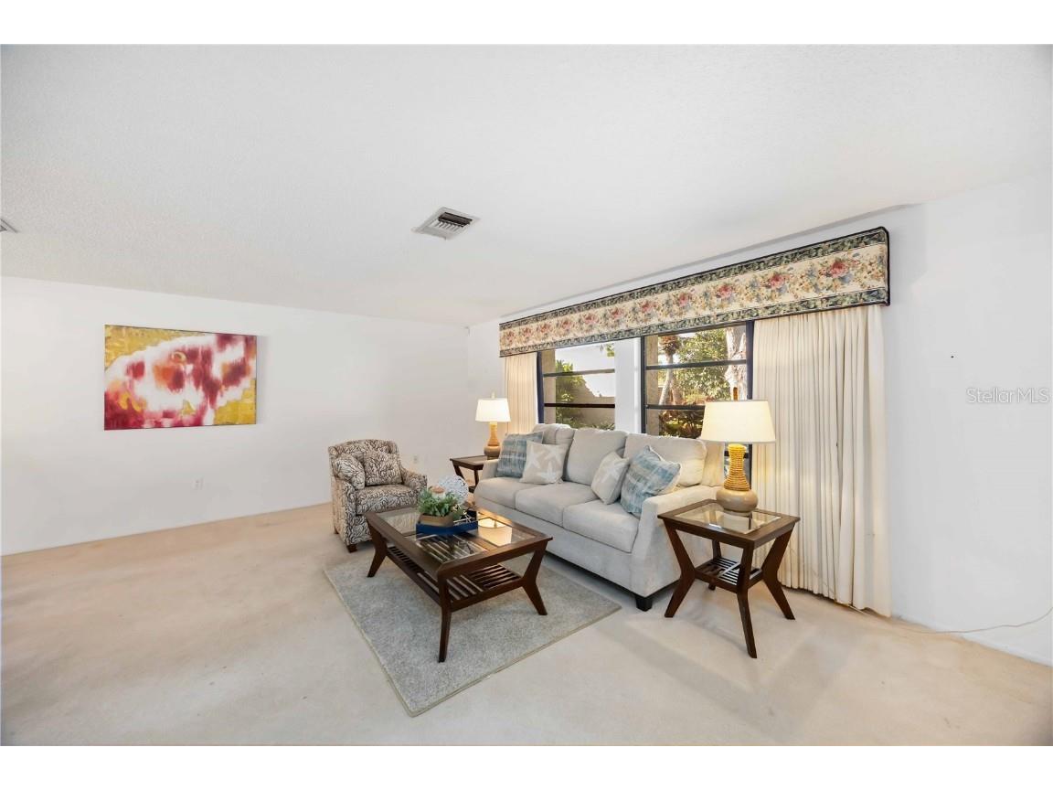 3947 Country View Drive Sarasota FL 34233 A4672976 image6