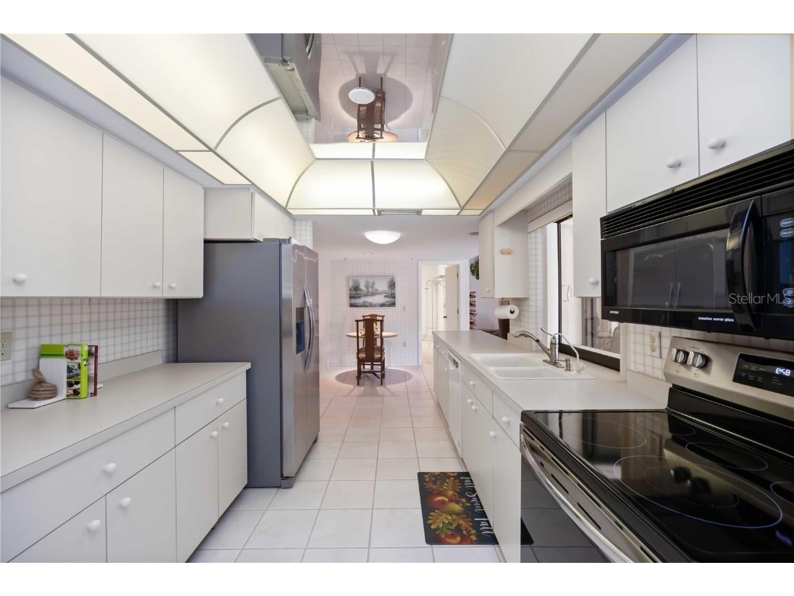 3947 Country View Drive Sarasota FL 34233 A4672976 image9