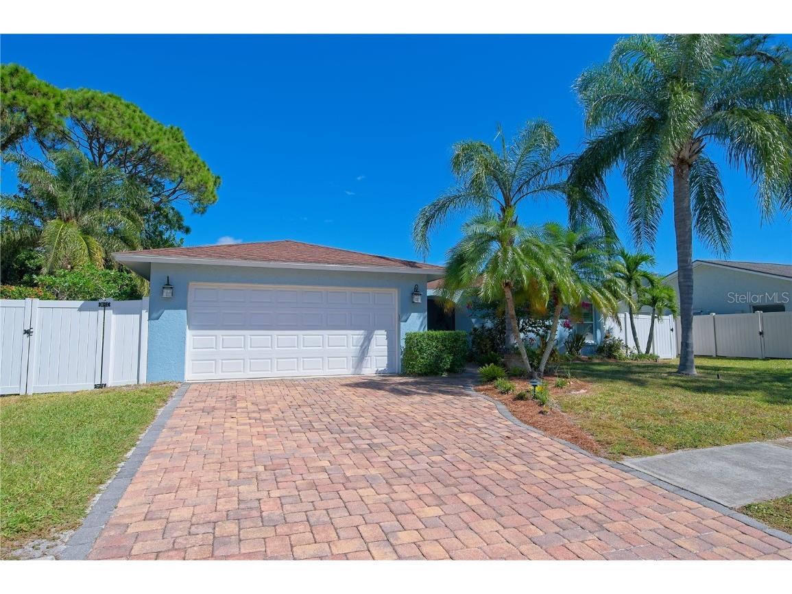 3947 Lemonwood Drive Sarasota FL 34232 A4587231 image1