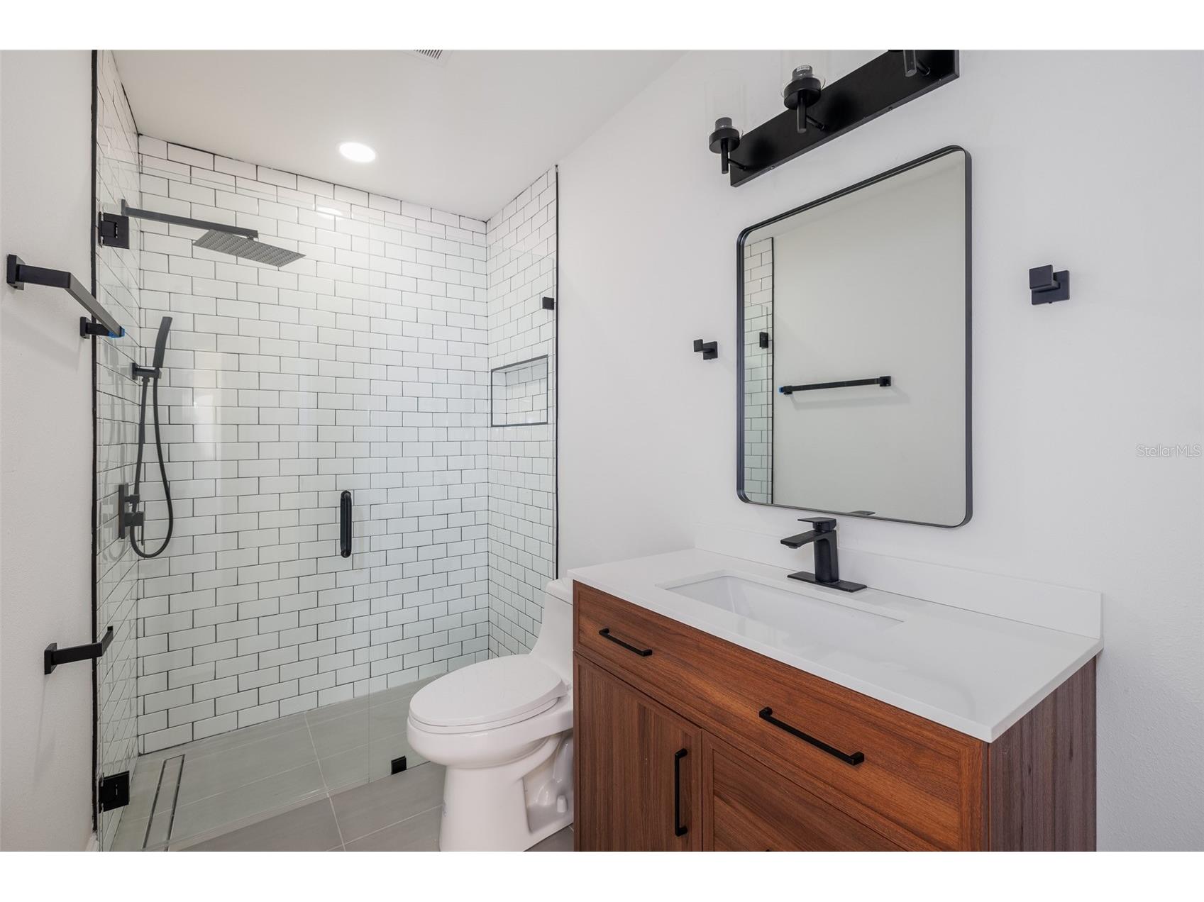 3947 Overlook Drive NE Saint Petersburg FL 33703 TB8484323 image10