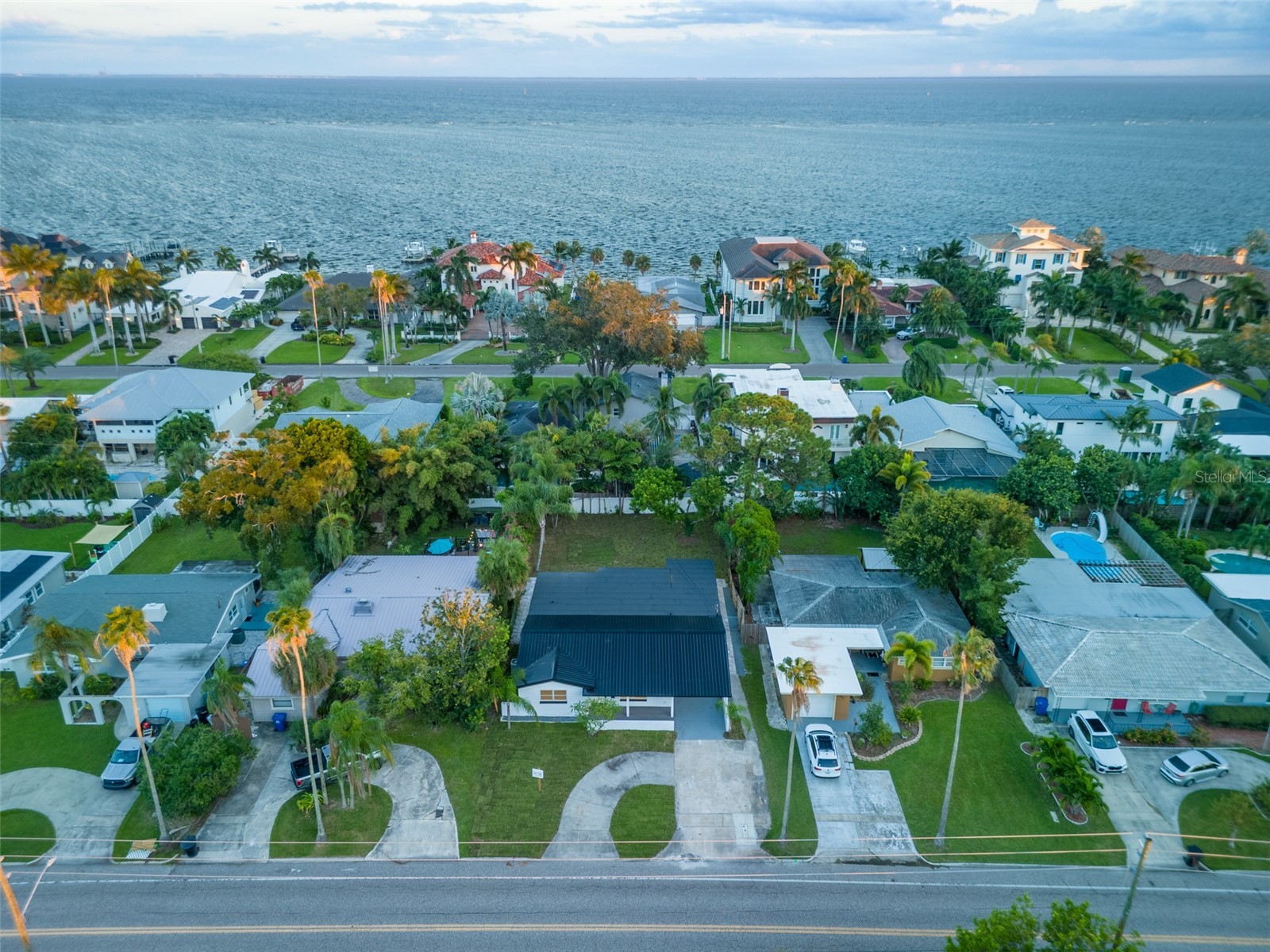 3947 Overlook Drive NE Saint Petersburg FL 33703 TB8484323 image19