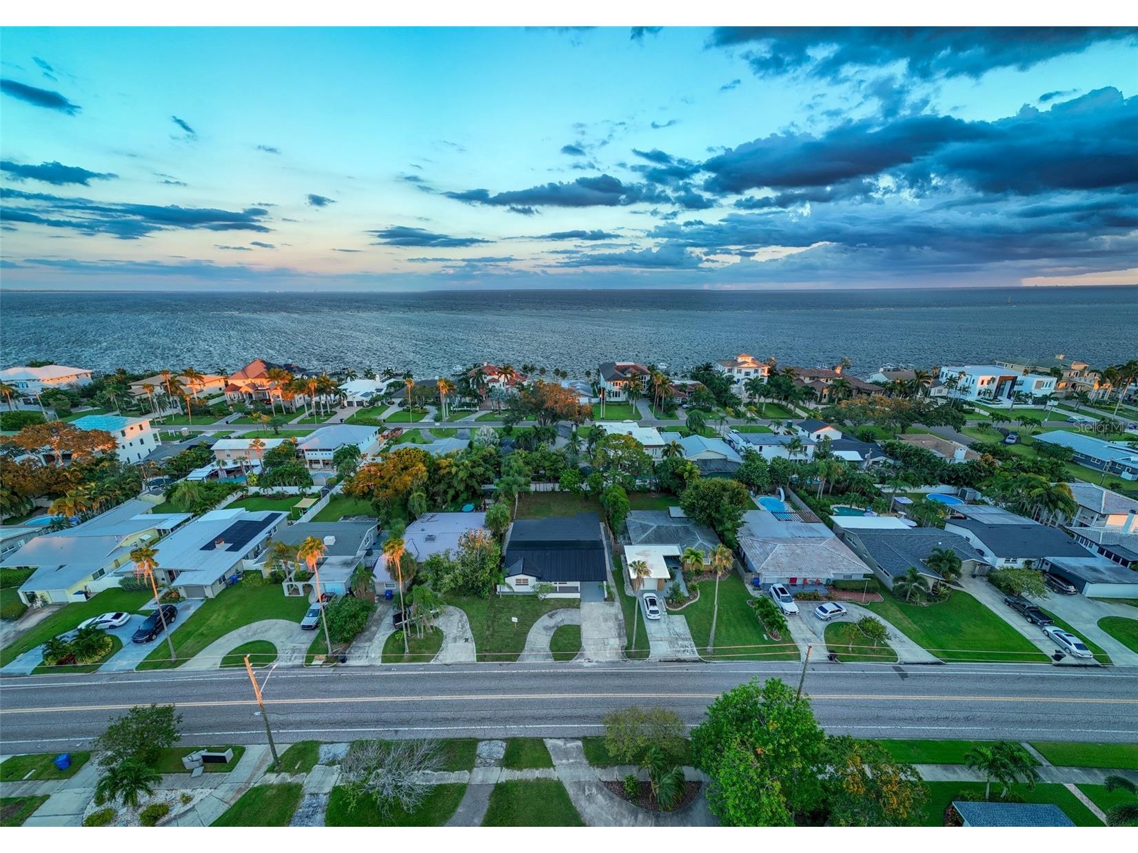 3947 Overlook Drive NE Saint Petersburg FL 33703 TB8484323 image20