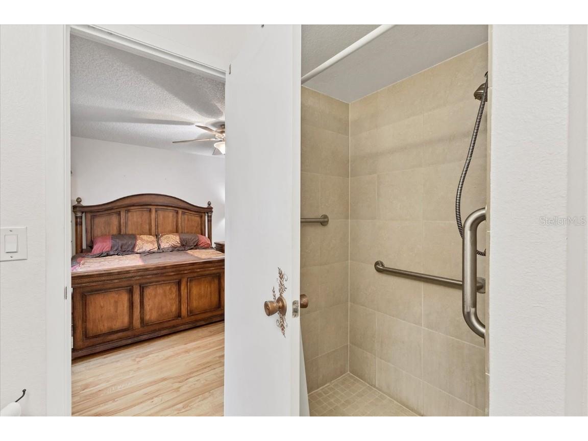 3947 Panola Lane #180 Sarasota FL 34232 C7517470 image23