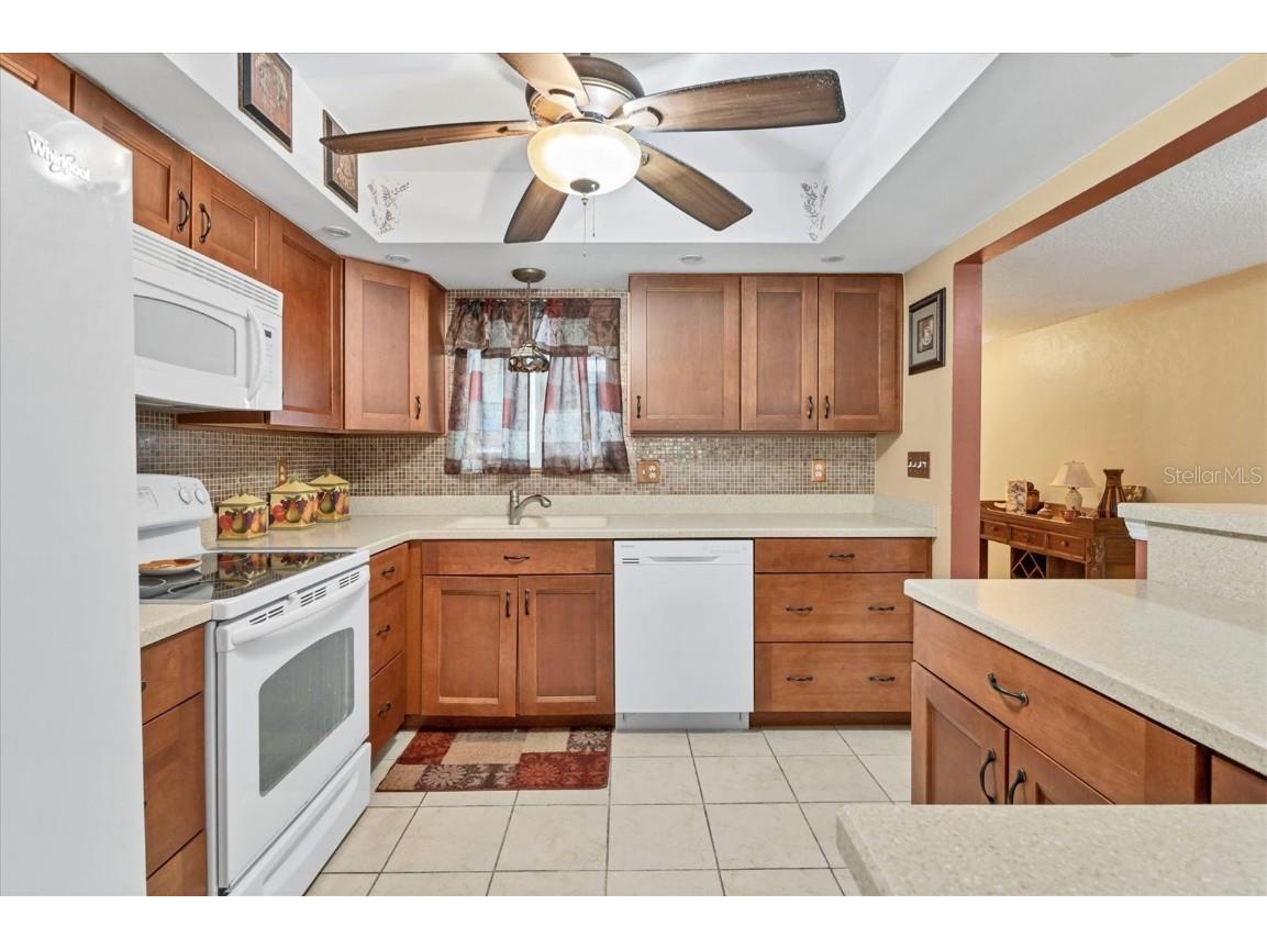 3947 Panola Lane #180 Sarasota FL 34232 C7517470 image7