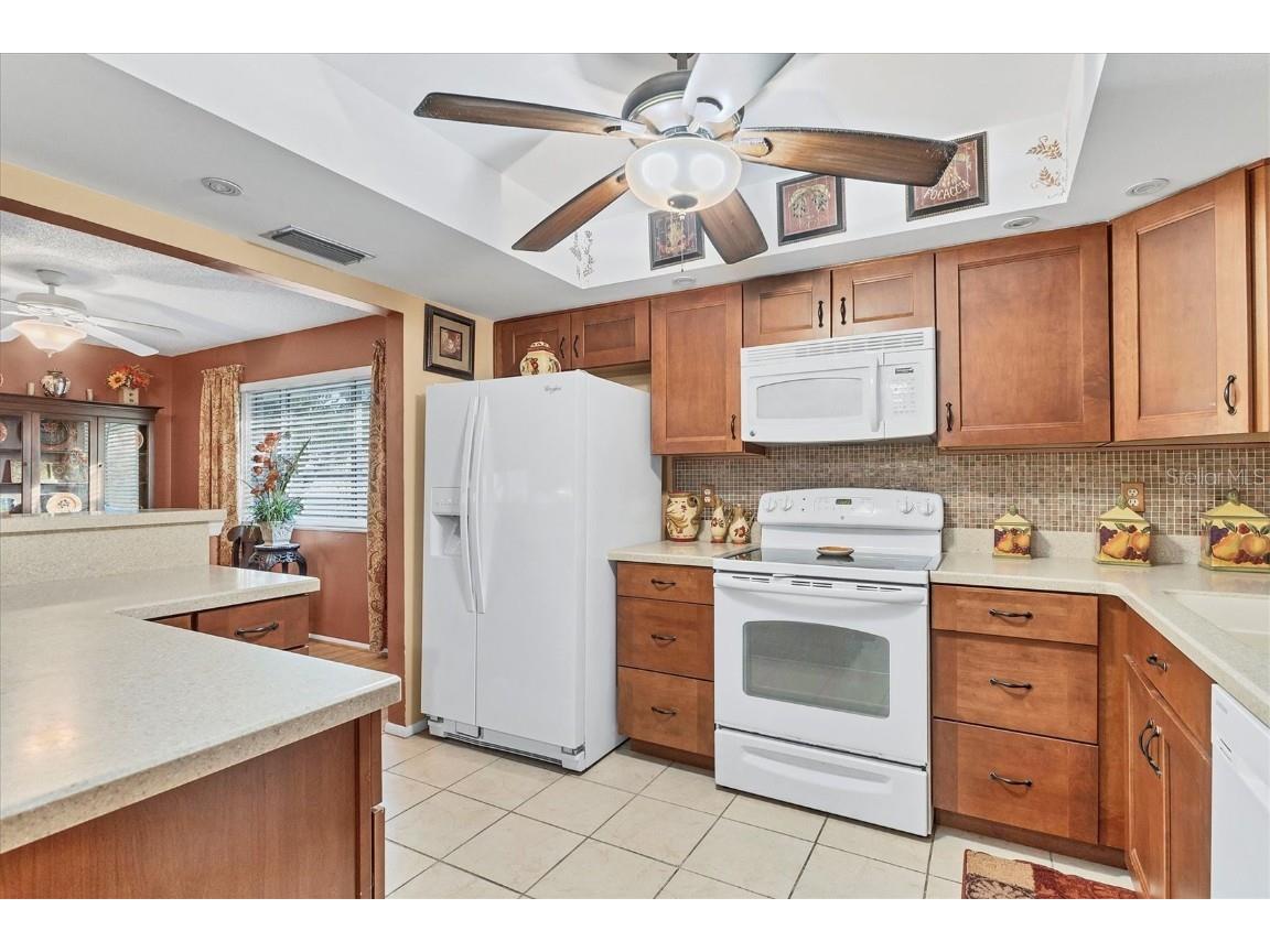 3947 Panola Lane #180 Sarasota FL 34232 C7517470 image9