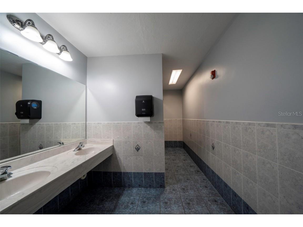 3949 Evans Avenue #302 Fort Myers FL 33901 C7518458 image31