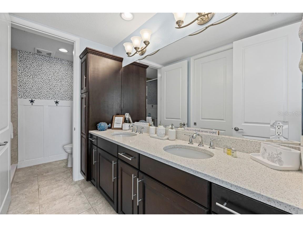 395 Aruba Circle #101 Bradenton FL 34209 - ANNA MARIA SOUND/INTRACOASTAL A4664891 image36