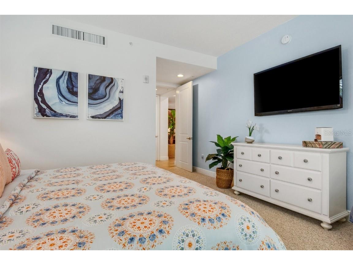 395 Aruba Circle #101 Bradenton FL 34209 - ANNA MARIA SOUND/INTRACOASTAL A4664891 image46