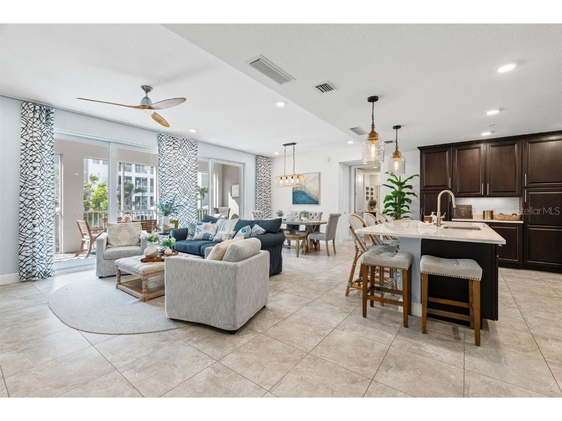 395 Aruba Circle #101 Bradenton FL 34209 - ANNA MARIA SOUND/INTRACOASTAL A4664891 image9