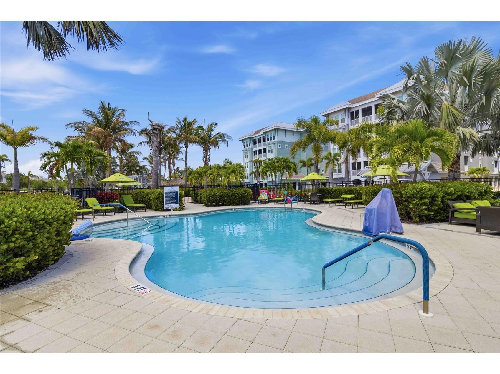 395 Aruba Circle #102 Bradenton FL 34209 A4691702 image53
