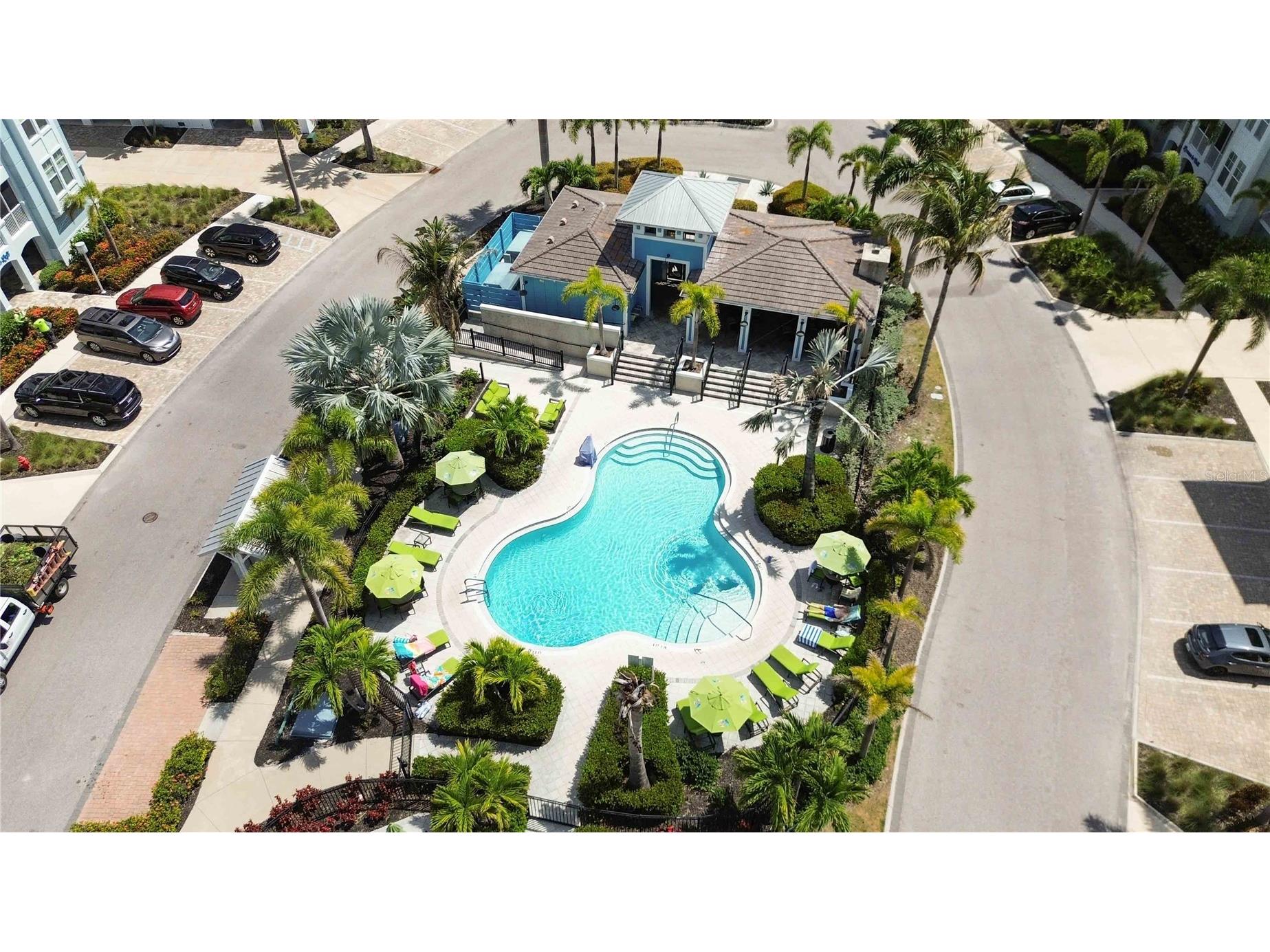 395 Aruba Circle #102 Bradenton FL 34209 A4691702 image57