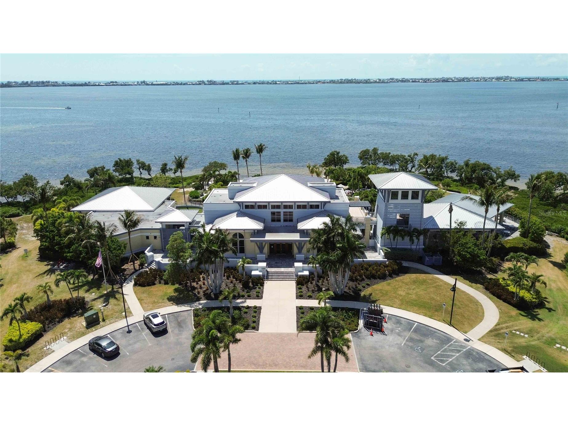 395 Aruba Circle #102 Bradenton FL 34209 A4691702 image62