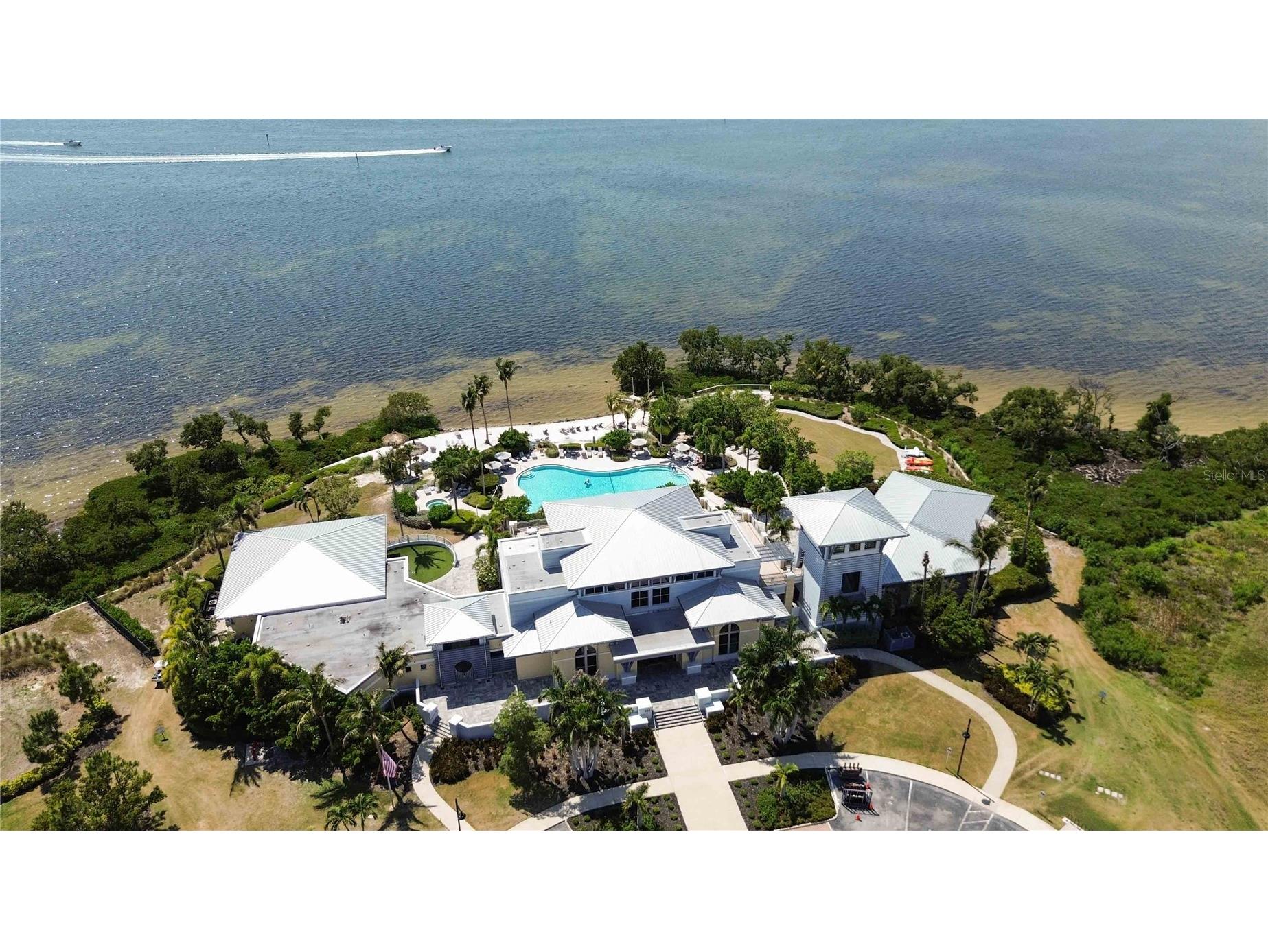 395 Aruba Circle #102 Bradenton FL 34209 A4691702 image63