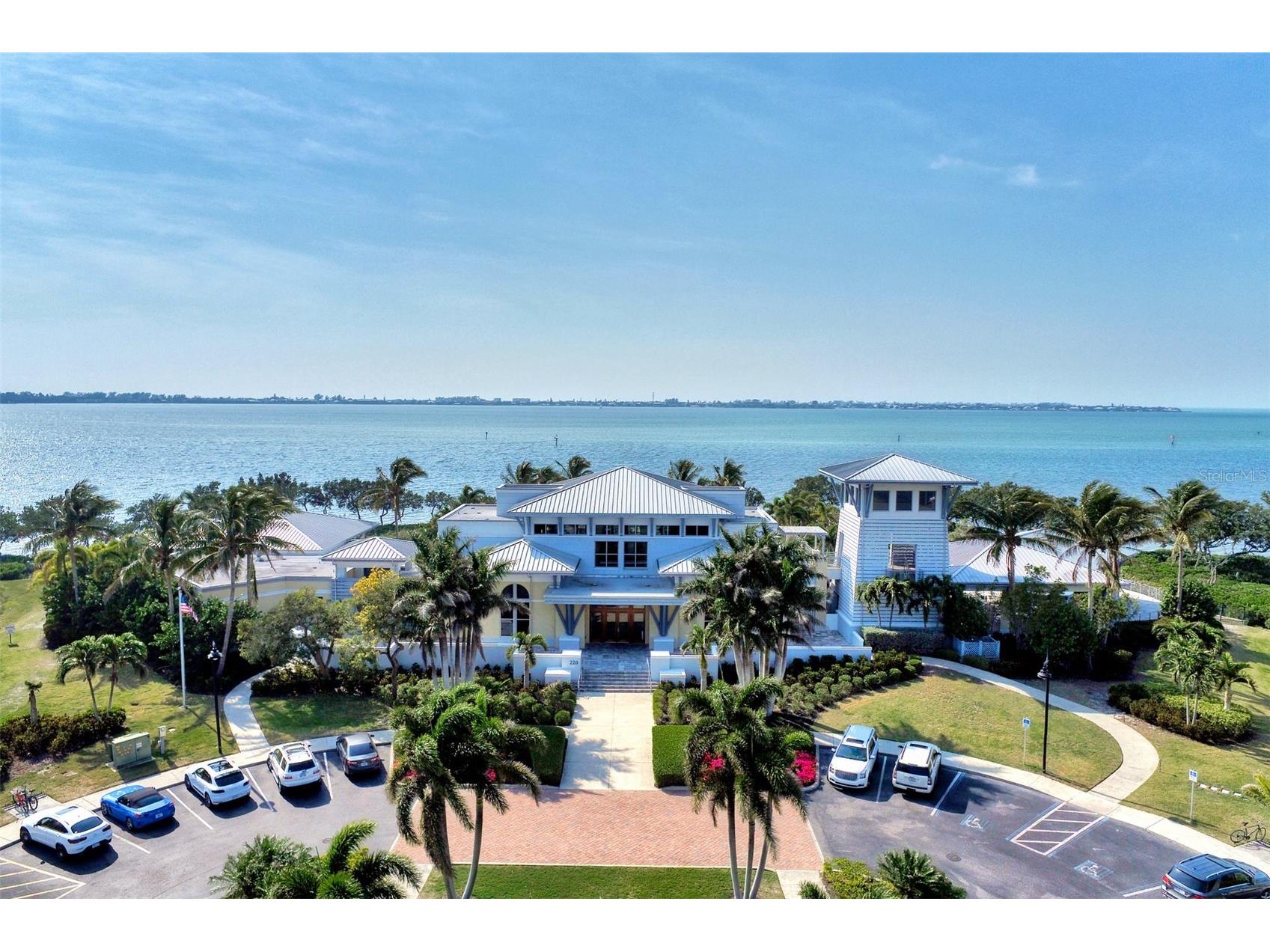 395 Aruba Circle #102 Bradenton FL 34209 A4691702 image77