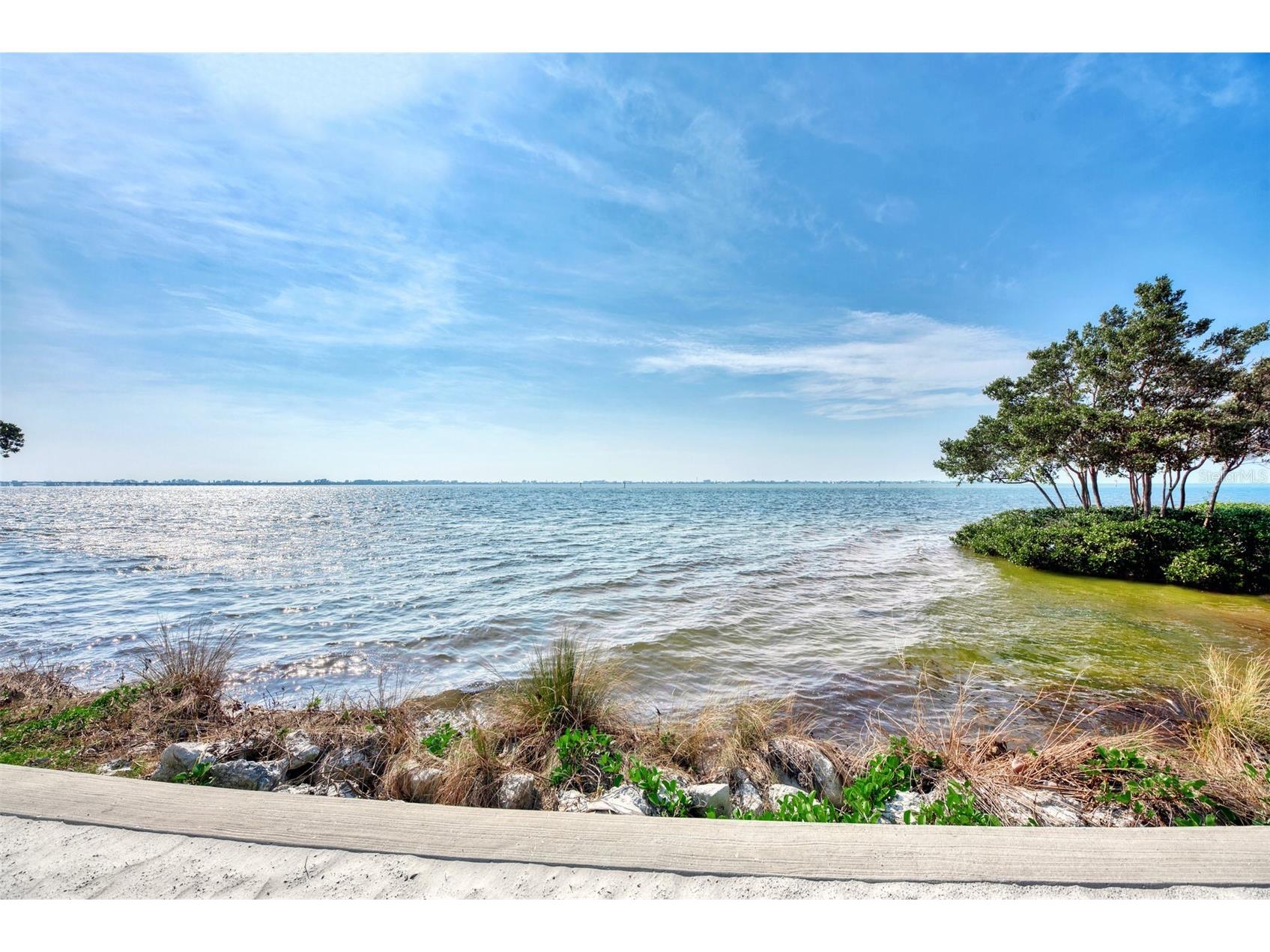 395 Aruba Circle #102 Bradenton FL 34209 A4691702 image95