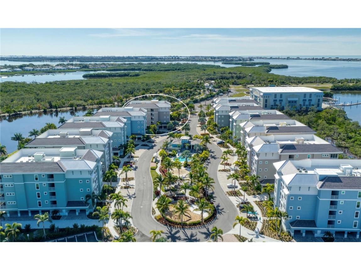 395 Aruba Circle #203 Bradenton FL 34209 A4471596 image1