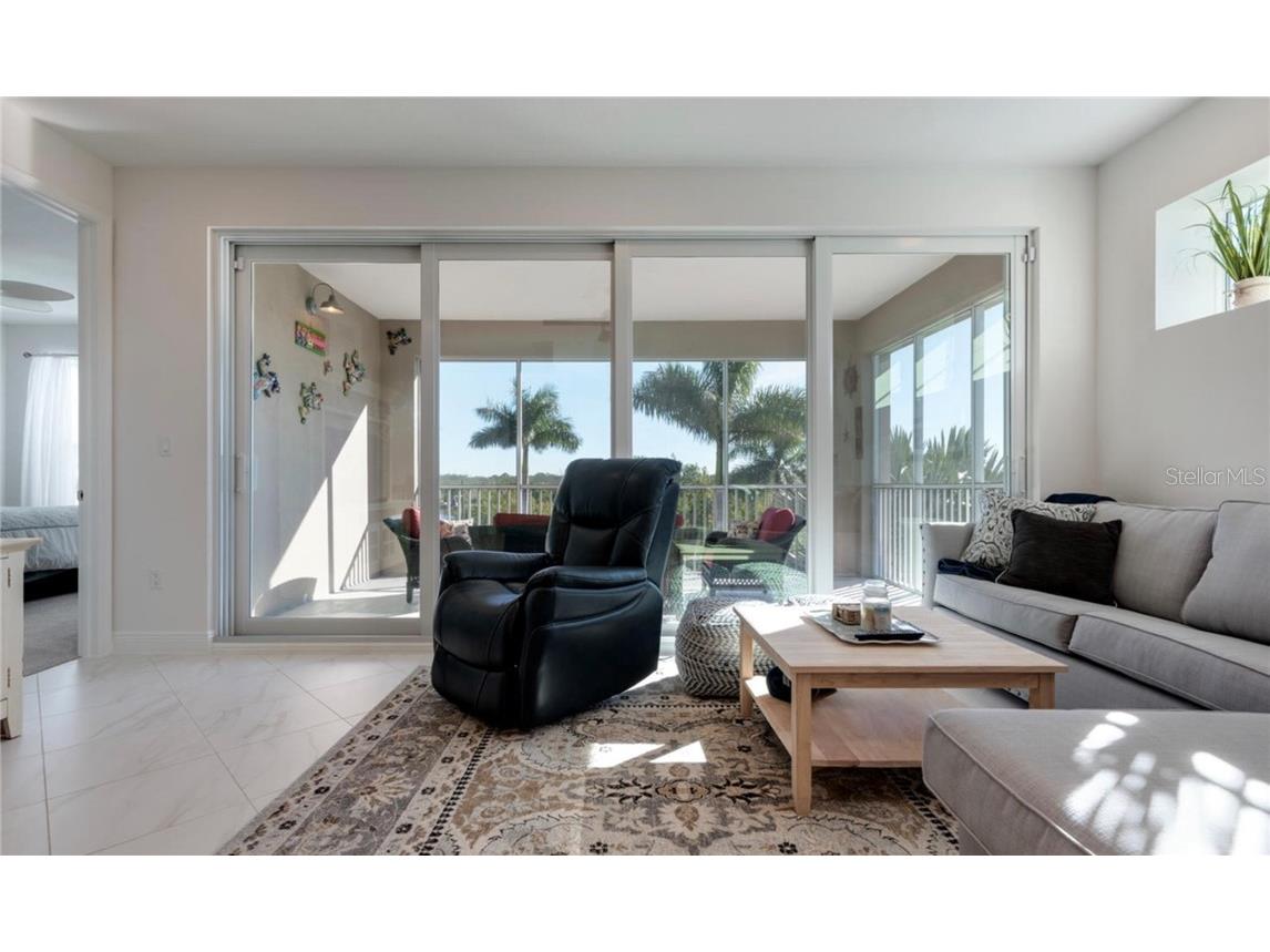 395 Aruba Circle #203 Bradenton FL 34209 A4471596 image10