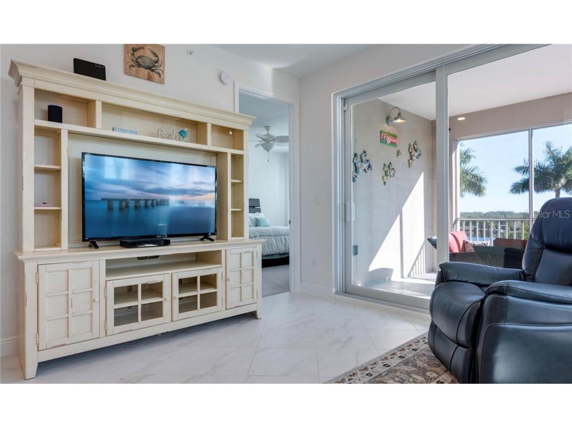 395 Aruba Circle #203 Bradenton FL 34209 A4471596 image11