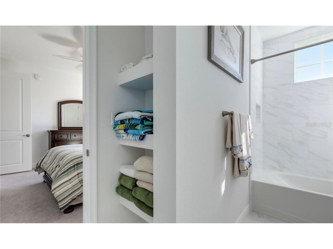 395 Aruba Circle #203 Bradenton FL 34209 A4471596 image20