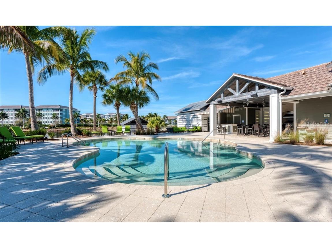 395 Aruba Circle #203 Bradenton FL 34209 A4471596 image25