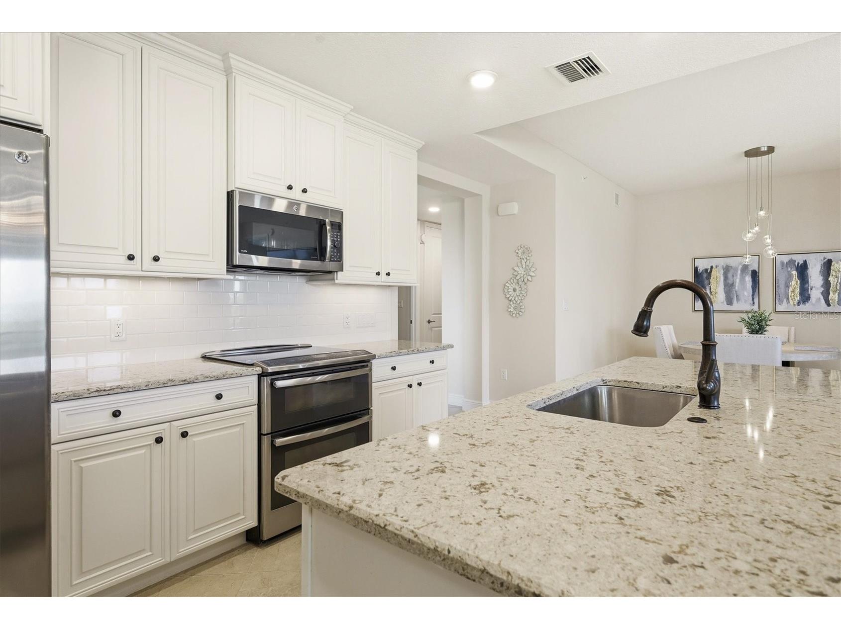 395 Aruba Circle #303 Bradenton FL 34209 - ANNA MARIA SOUND A4679886 image13